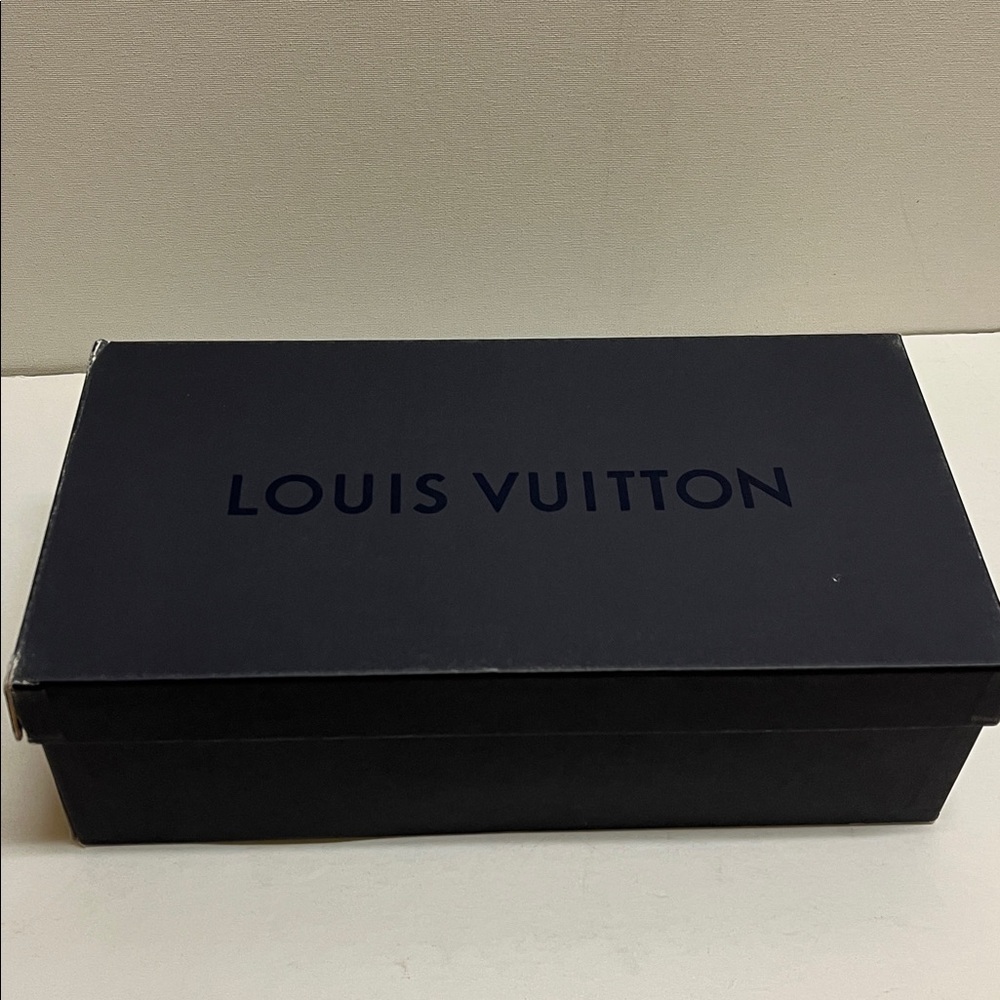 Louis Vuitton black leather driving loafers - Picture 15 of 15